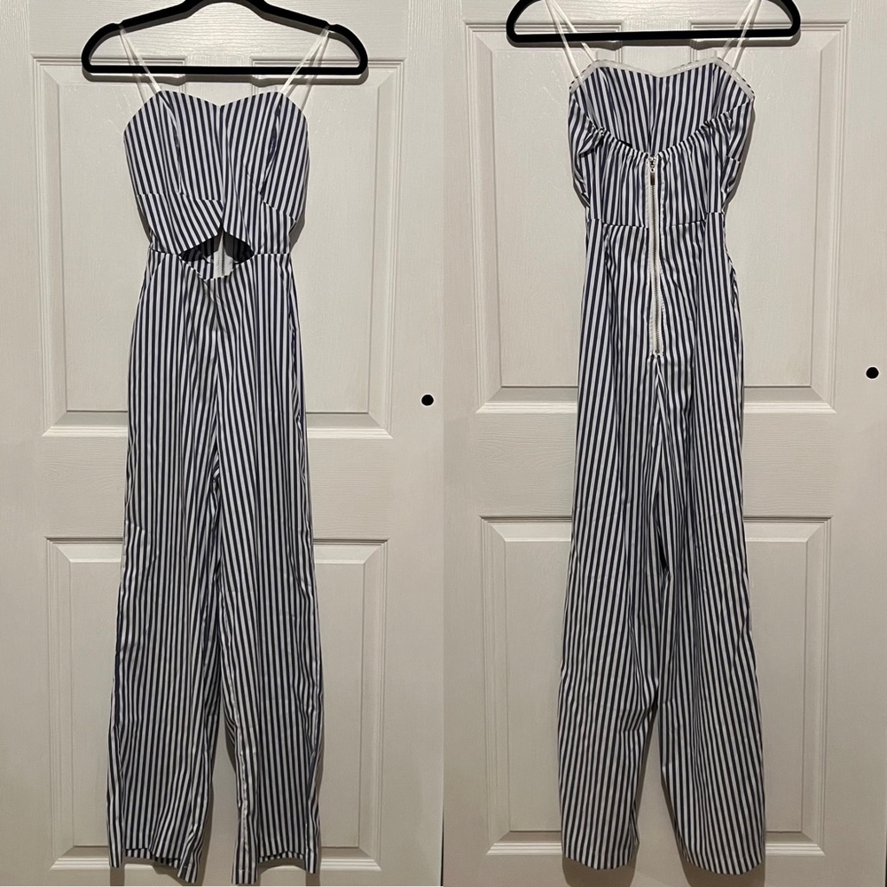 💗 Rue‎ 21 - Womans Strapless Jumpsuit